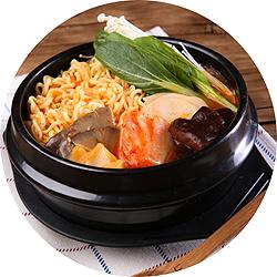 石锅辣白菜辛拉面